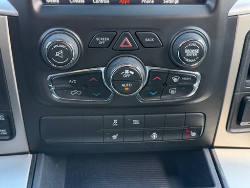 Used 2018 RAM 1500 Big Horn AWD/4WD image 14