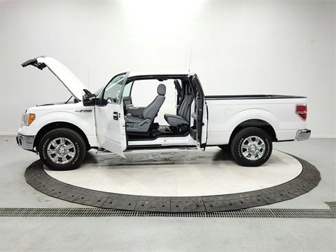 Used 2012 Ford F150 XLT w/ XLT Chrome Pkg image 12