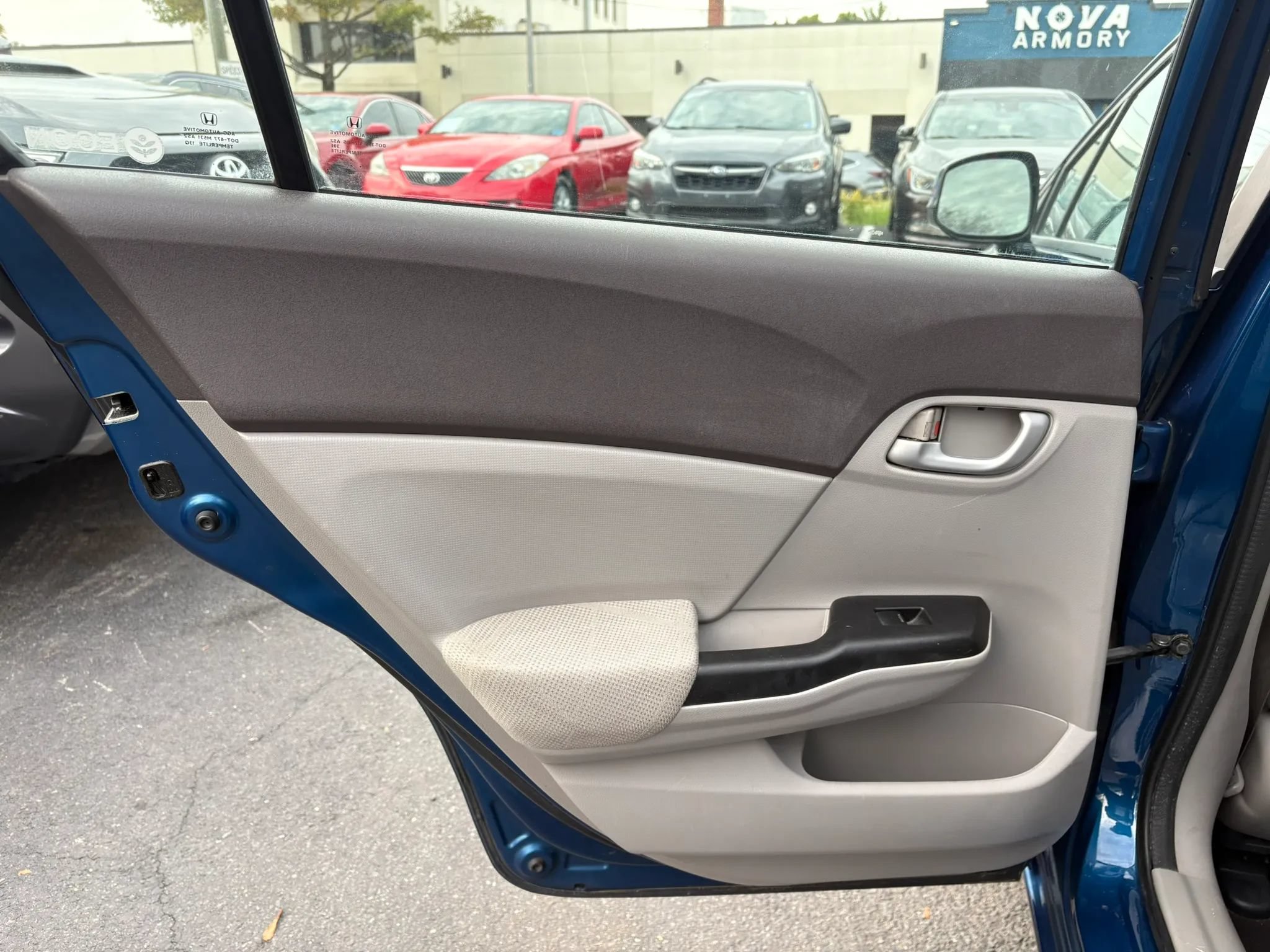 Used 2012 Honda Civic LX image 13