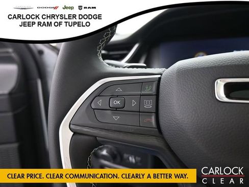 Used 2025 Jeep Grand Cherokee L Laredo image 22