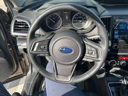 Used 2020 Subaru Forester Limited w/ Popular Package #3 image 2