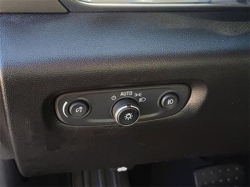 Used 2019 Chevrolet Traverse RS w/ LPO, Cargo Package image 22