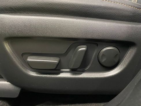 Used 2025 MAZDA CX-90 3.3 Turbo w/ Select Package image 16