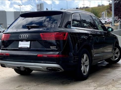 Used 2017 Audi Q7 3.0T Premium image 13