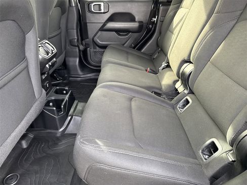 Used 2020 Jeep Gladiator Overland w/ Safety Group image 24