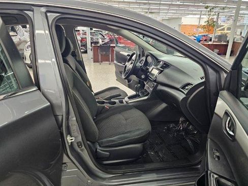 Used 2019 Nissan Sentra S FWD image 31