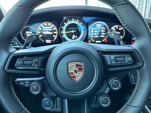 Used 2025 Porsche 911 GT3 RS image 27