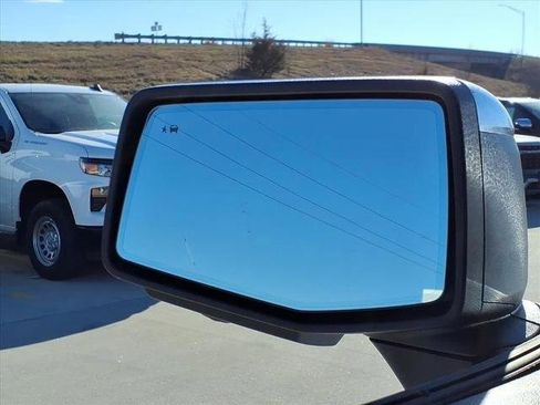 New 2026 Chevrolet Silverado 1500 High Country image 24