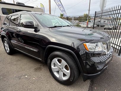 Used 2011 Jeep Grand Cherokee Laredo