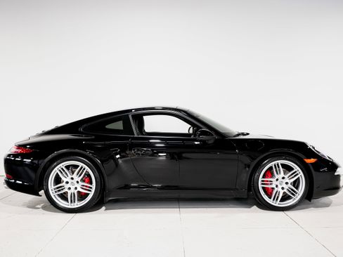 Used 2012 Porsche 911 Carrera S image 2
