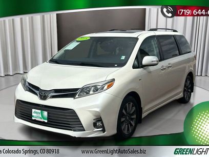 Used 2018 Toyota Sienna Limited Premium w/ Carpet Mat Package