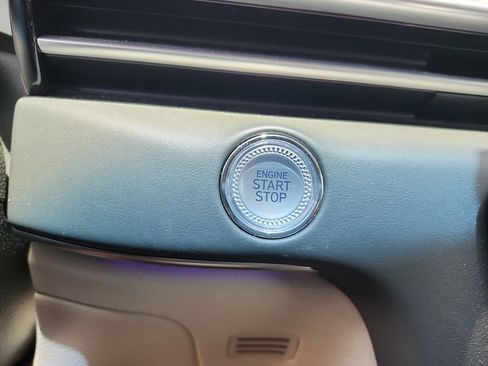 Used 2025 Genesis GV80 2.5T Prestige AWD/4WD image 28