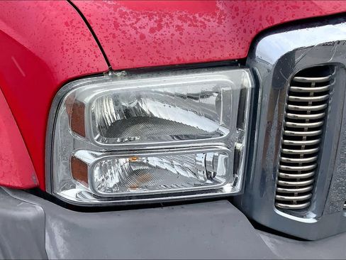 Used 2005 Ford F450 Lariat AWD/4WD image 25