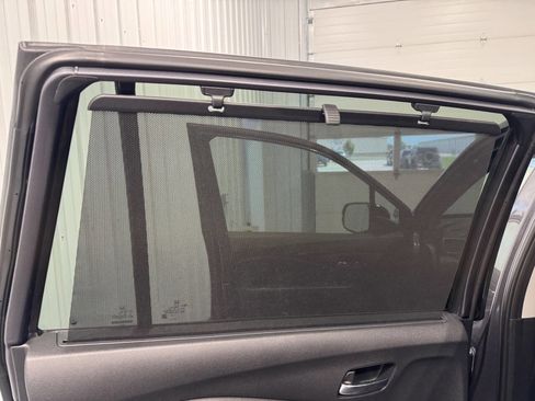 Used 2019 Honda Pilot Touring image 16
