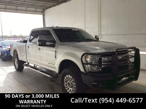 Used 2018 Ford F250 XLT w/ XLT Premium Package image 1