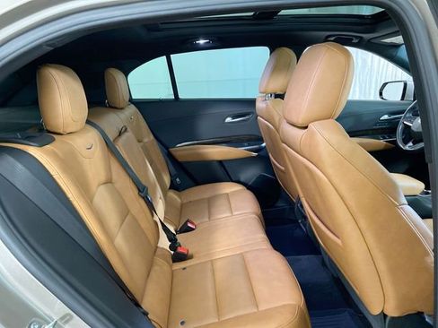 Used 2023 Cadillac XT4 Premium Luxury image 31
