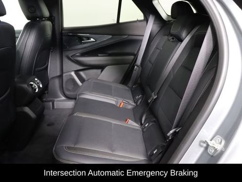 Used 2024 Chevrolet Blazer EV LT AWD/4WD image 16