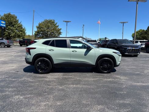 New 2026 Chevrolet Trax ACTIV w/ Driver Confidence Package FWD image 3