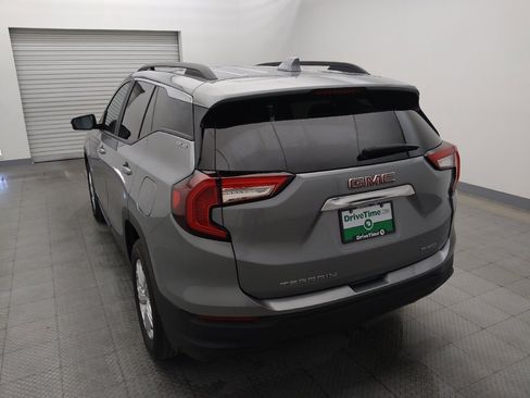 Used 2024 GMC Terrain SLE w/ Driver Convenience Package AWD/4WD image 6