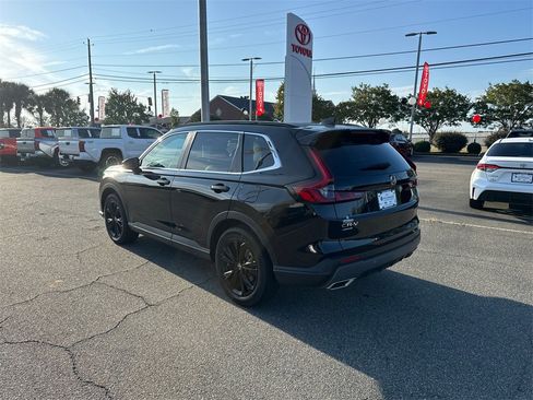 Used 2025 Honda CR-V Sport Touring image 5