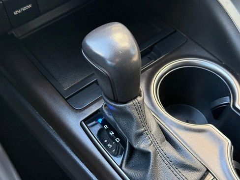 Used 2023 Toyota Camry SE image 27