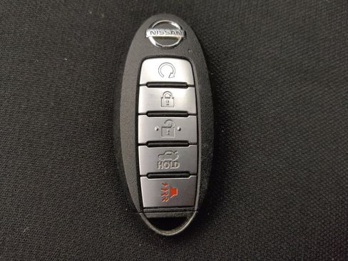 Used 2021 Nissan Sentra SV FWD image 32