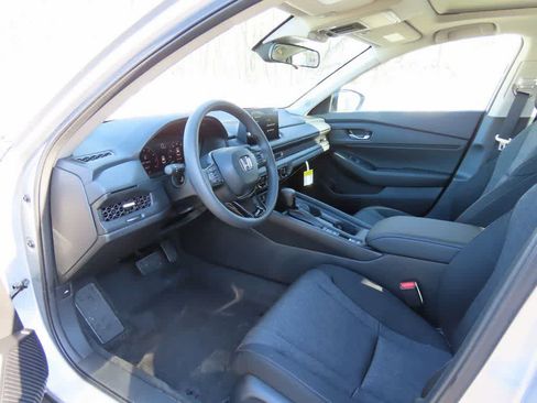 New 2026 Honda Accord SE image 2