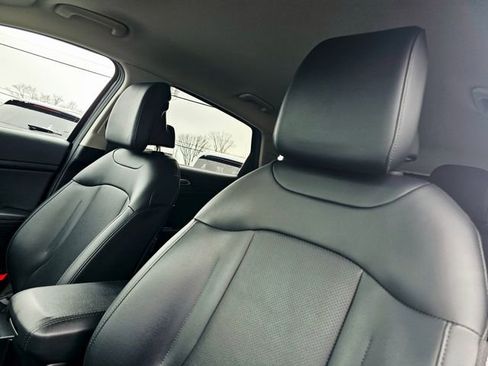 Used 2023 Kia Sportage EX image 20