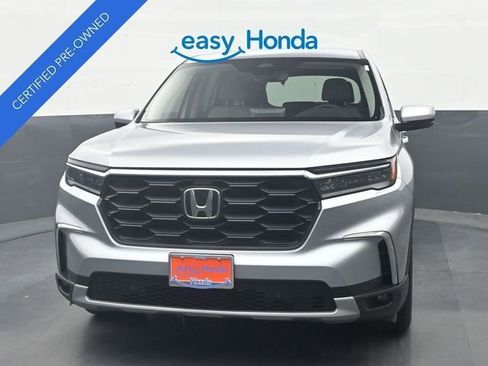 Certified 2025 Honda Pilot EX-L image 3