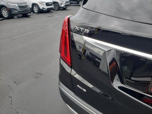 Used 2025 Cadillac XT5 Premium Luxury image 11