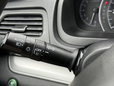 Used 2016 Honda CR-V EX image 16