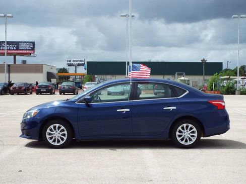 Used 2019 Nissan Sentra SV image 5