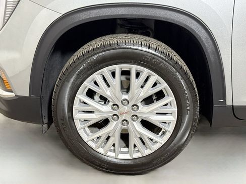 Used 2025 GMC Acadia Elevation w/ Elevation Premium Package FWD image 31