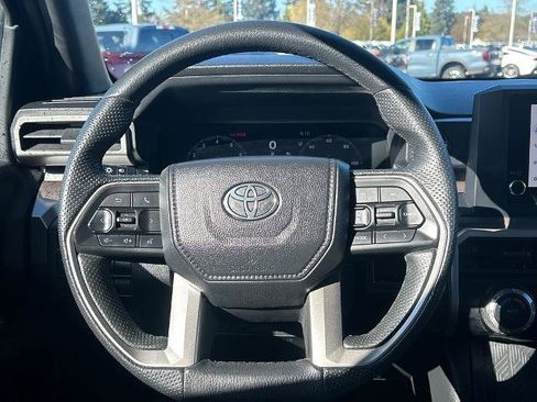 Used 2024 Toyota Tacoma TRD Off-Road image 34