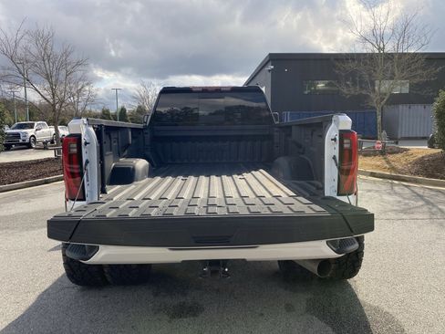 Used 2025 GMC Sierra 3500 Denali Ultimate image 54