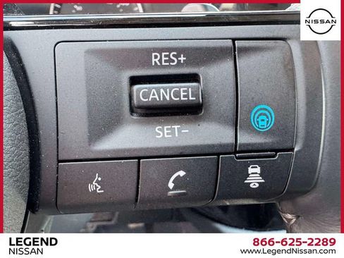 Certified 2024 Nissan Pathfinder SL AWD/4WD image 24