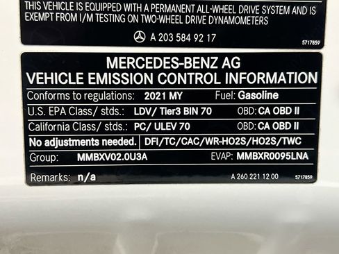 Used 2021 Mercedes-Benz CLA 35 AMG 4MATIC image 23