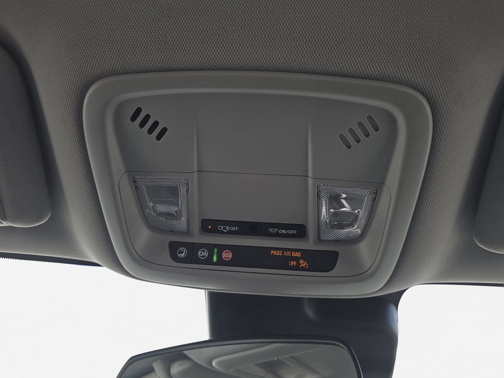 Used 2025 Chevrolet Malibu LT FWD image 28