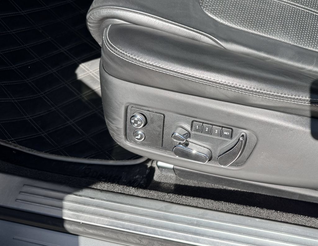 Used 2012 Bentley Continental GT AWD/4WD image 18