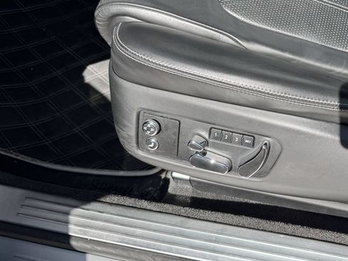 Used 2012 Bentley Continental GT AWD/4WD image 18