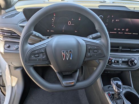 New 2026 Buick Envista Preferred FWD image 11