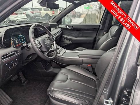 Used 2024 Hyundai Palisade Calligraphy image 13