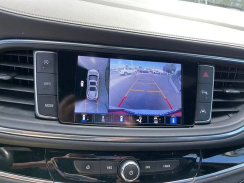 Used 2023 Buick Enclave Avenir w/ Avenir Technology Package AWD/4WD image 10