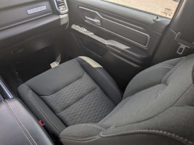 Used 2025 RAM 1500 Big Horn AWD/4WD image 18