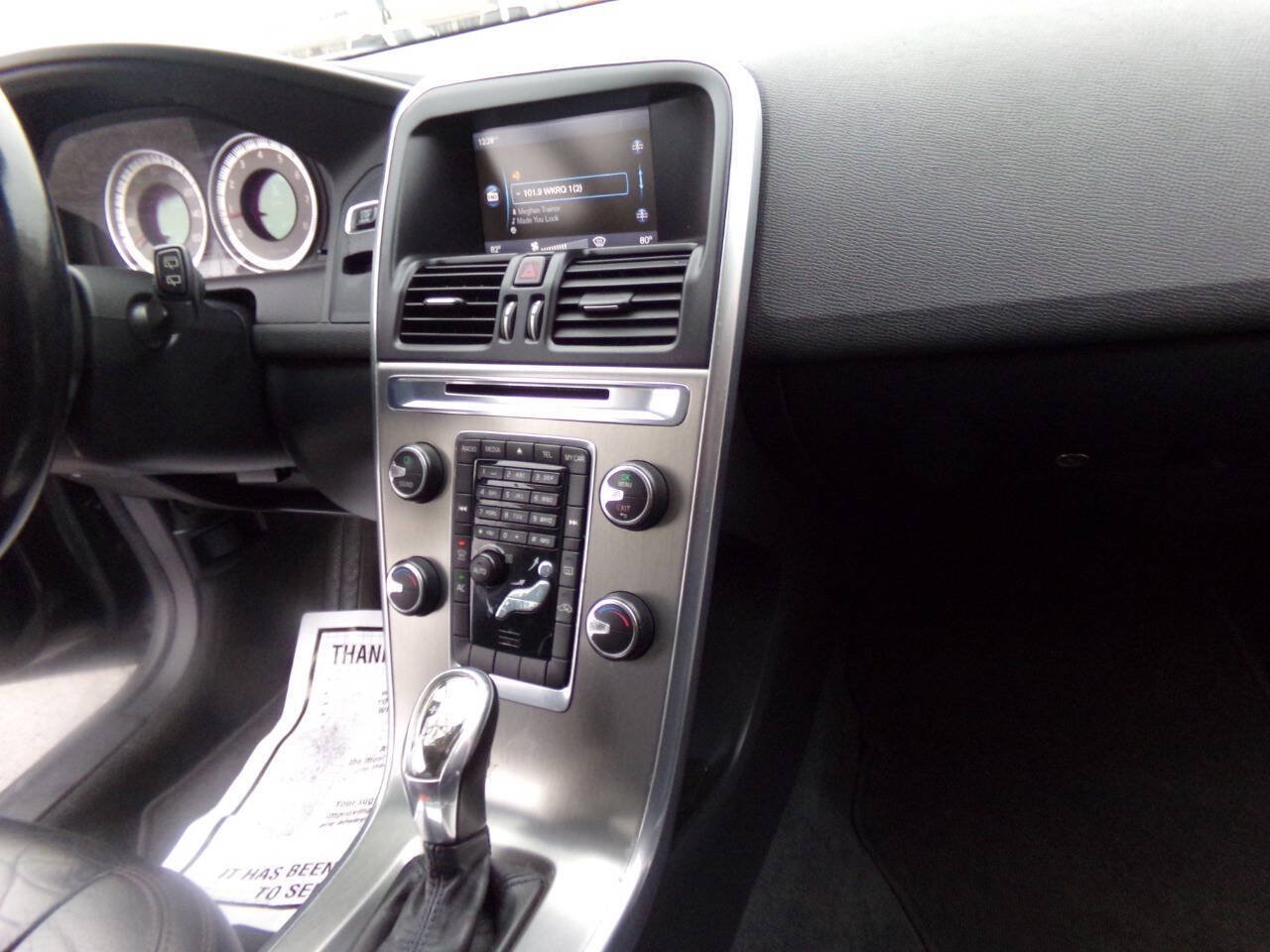 Used 2013 Volvo XC60 3.2 FWD image 44