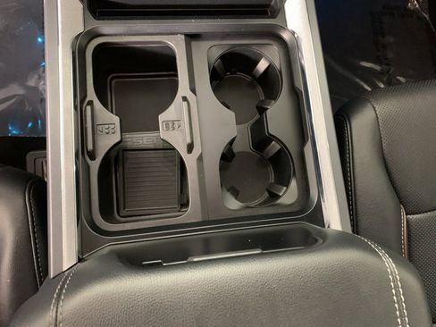 Used 2024 Ford F250 Lariat w/ Sport Appearance Package image 25