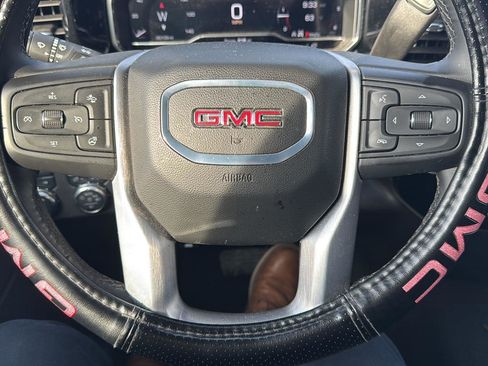 Used 2024 GMC Sierra 1500 Elevation image 14