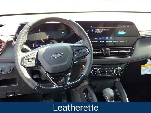 New 2026 Chevrolet TrailBlazer RS w/ Convenience Package image 2