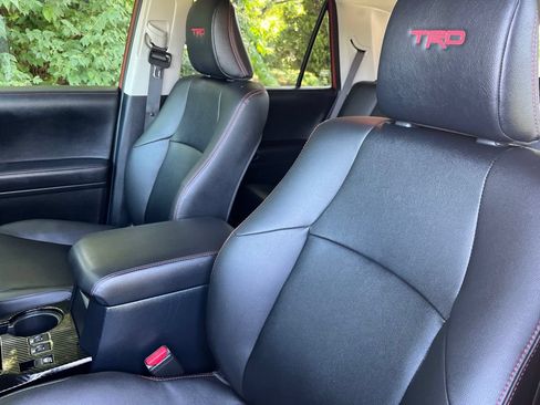 Used 2024 Toyota 4Runner TRD Pro AWD/4WD image 4