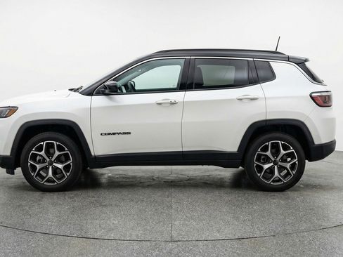 Used 2025 Jeep Compass Limited AWD/4WD image 5
